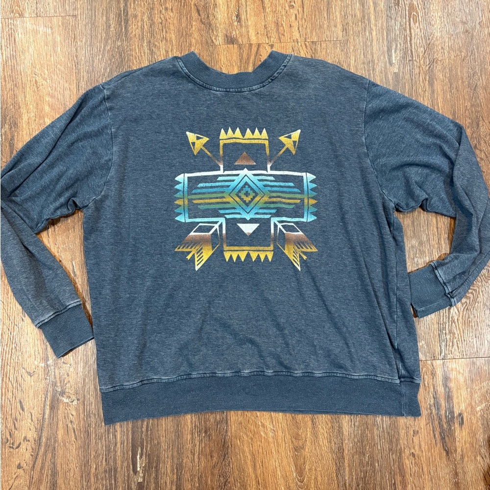 Women’s Graphic Sweatshirt, Aztec